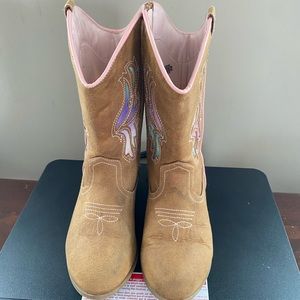 Little girl cowboy boots